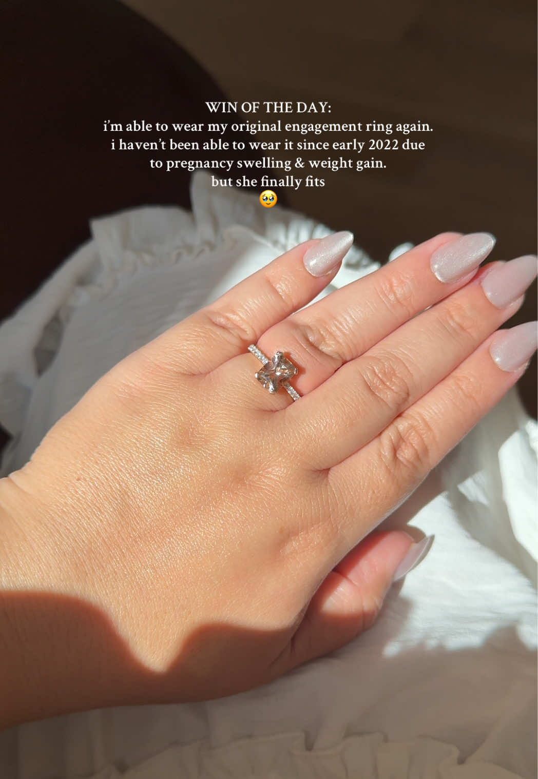 She’s still a little tight but she fits! 💍 #engagement #ring #engagement #win #happy 