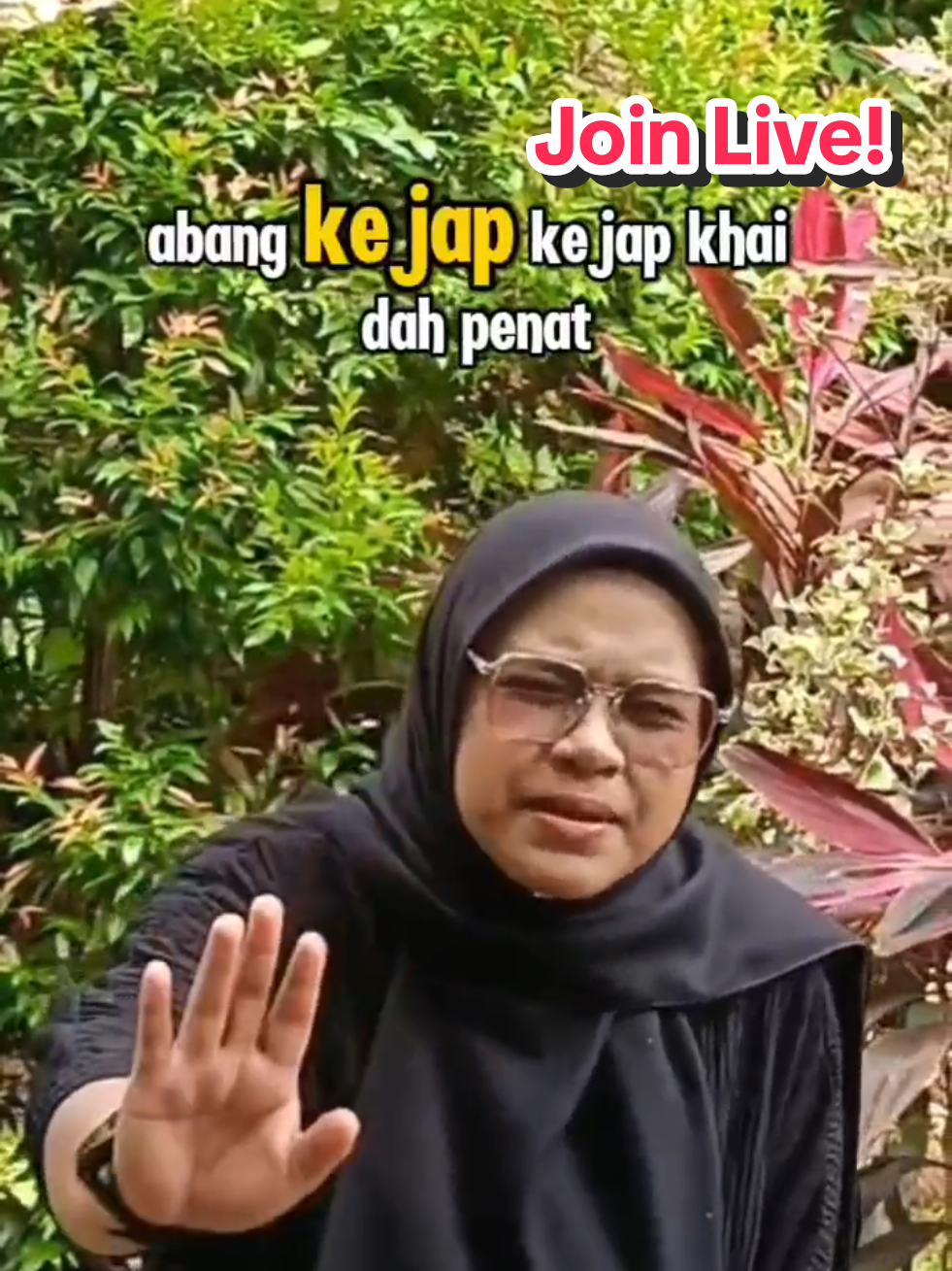 Join live utk harga lebih berbaloi! Ada manis-manis tau. Nak tahu join live skrg! #livetiktok #livehighlights #onedropperfumes  #minyakwangi  #inspiredperfume 