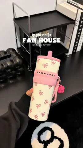 Có ly đẹp là tự nhiên siêng uống nước à mấy bà 🎀✨ #lygiunhiet #cute #fanhouse #binhgiunhiet #muasamcungtiktok 
