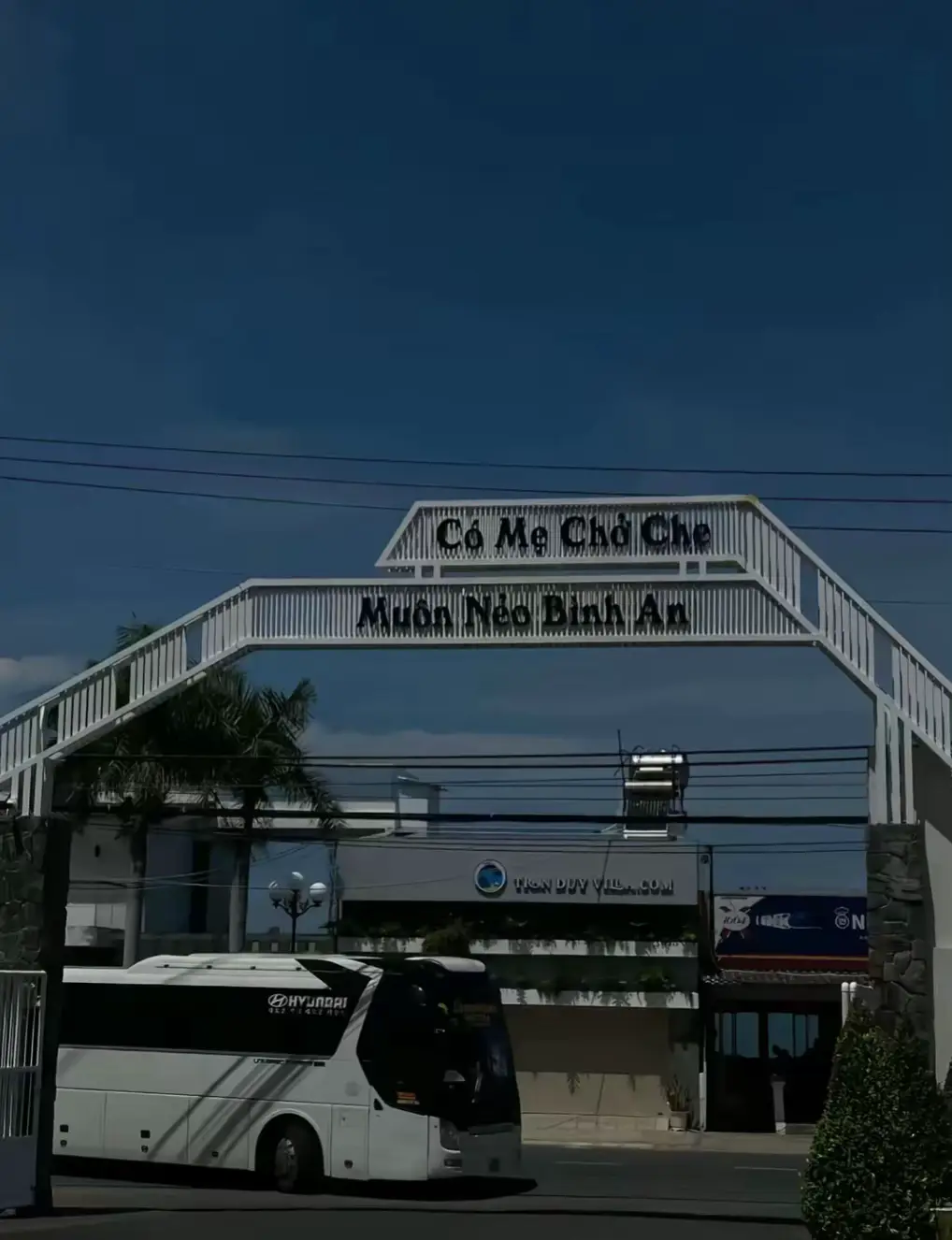 có mẹ chở che,muôn nẻo bình an#fyp #xuhuong #mẹ 