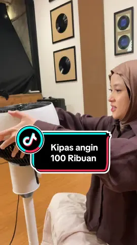 Kipas angin estetik dikeranjang kuning ya #kipasestetik #kipasangin #warungnissasabyan #nissasabyan 