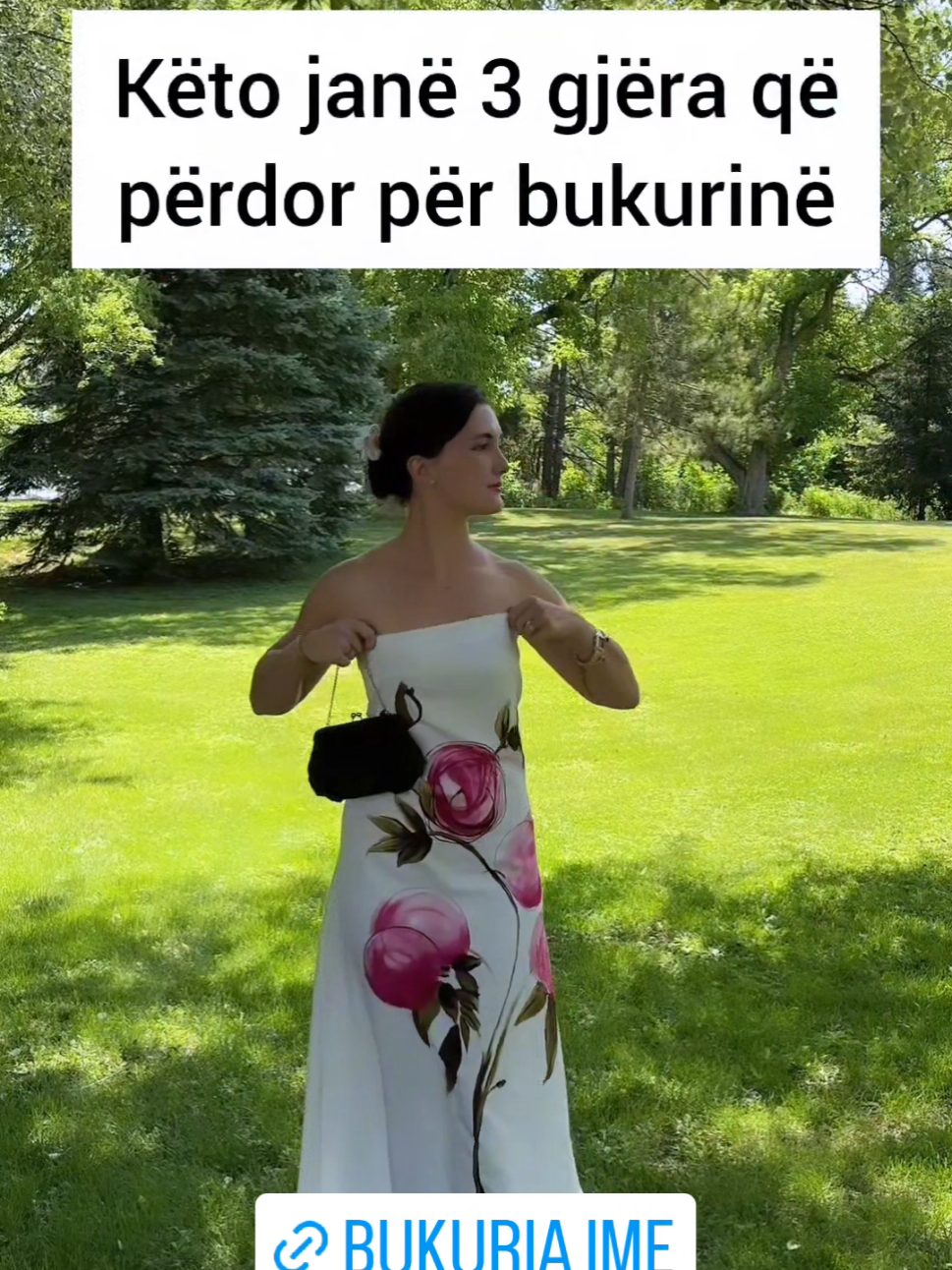 Bukuria nga jashtë, fillon nga brenda. Bukuria naturale, e mbështetur nga vitaminat naturale që porositen për kudo rreth botës direkt nga faqja www.PhysiciansGarden.com Të mbështetura nga shkenca, aprovuar nga mjek, me bazën bimore, dhe cilësinë maksimale...vetëm nga www.PhysiciansGarden.com  Posta është falas kur zgjedh 4+ ose më shumë shishe nga www.physiciansgarden.com  Përfitimet e secilës vitaminë sipas numrin e shishes nga faqja www.PhysiciansGarden.com janë këto: Vitamina # 1: stres, ankth, mërzitje  Vitamina # 2: zemrën, nervat, kockatat Vitamina # 3: humbje peshe, metabolisëm, energji Vitamina # 4: multivitamin për gratë Vitamina # 5: inflamacion, dhimbjet, kockat, kycet Vitamina # 6: kockat, lodhje, imunitet, zemrën Vitamina # 7: probiotik për stomakun dhe imunitetin Vitamina # 8: fibër për gastrointestinal, kolesterolin Vitamina # 9: mbështetjen e prostatës Vitamina # 10: harresën, zemrën, trurin, shikimin Vitamina # 11: mbështetjen e tiroides Vitamina # 12: SuperB12 për energji, gjakun, nervat Vitamina # 13: mbrojtje kundër thinjave Vitamina # 14: mbështetjen në sistemin urinar Vitamina # 15: rritje floku, thonjtë, kyçet, rrudhat, kockat Vitamina # 16: mbështet imunitetin Vitamina # 17: superMultivitamin për fëmijët Vitamina # 18: gjumin, relaksin, ankthin Të gjitha porositen për kudo rreth botës nga www.physiciansgarden.com dhe posta është falas kur zgjedhni 4+ ose më shumë shishe nga www.physiciansgarden.com