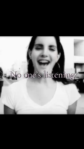#lanadelrey #cinnamongirl #violetbentbackwardsoverthegrass #fyp 