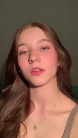 💫 Power, Eleganz & gute Laune – Janne zeigt, wie sportlich und stylish perfekt zusammenpassen. Like, teile & bleib dran bei 👉 @Janne Jäger  für mehr solcher Momente!  #FYP #Viral #DanceAndSmile #AthleteVibes #cutesocialmediagirls 