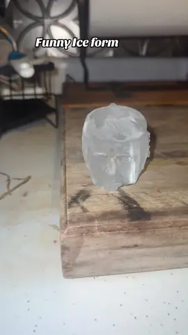 Oh naw😭 #ice #icemold #usa 