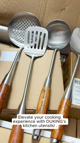 1 set of stainless steel 304 kitchen utensils including a rice cooking spatula, a soup spoon, a frying pan, a colander, a tongs, a household pot, a frying pan, kitchenware with heat-resistant handle, and a thickened vegetable spatula.#HeatproofHandle#fyp#Cooking utensils#AllInOneCooking#LadleCookingTips
#kitchen utensil
 