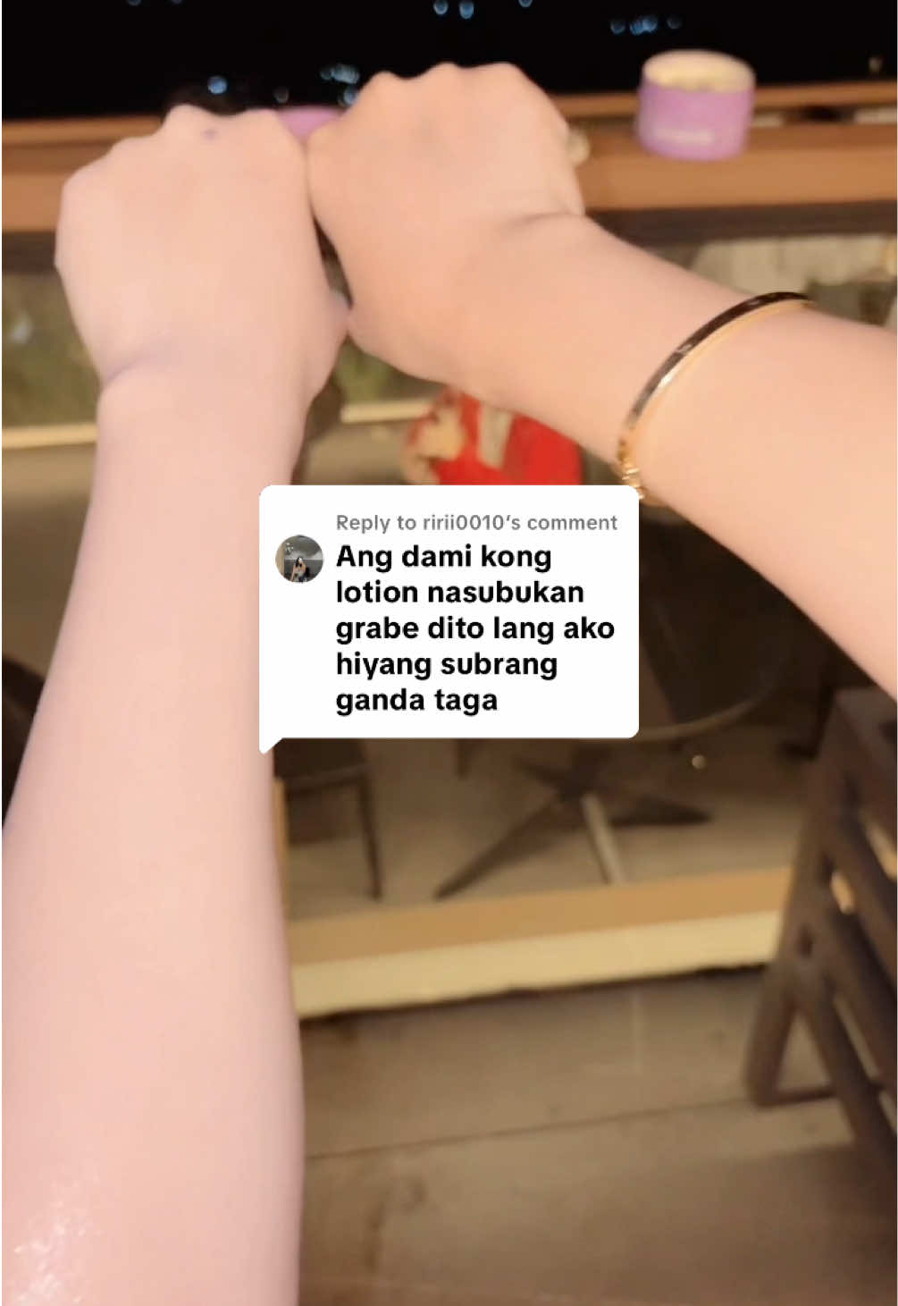 Replying to @ririi0010 Subrang ganda naman po kasi talaga! 😭💜✨💅🙌 Ito ung sekreto ng mga Vietnamese kaya ampuputi nila!😭✨🙌 Hindi na kailangang banlawan ito ah, baka tamarin ka pa! 😭💜✨💅 ✅No rinse needed - just apply and glow ✅Nakakaputi ng kutis with consistent use in as fast as 1-2 weeks — wag tamad ah?! ✅Nakakakinis at nagpapapino ng skin ✅Best for morena, maitim, at dry matured skin Kung tamad ka mag-effort pero gusto mo ng kutis artista, ito na ang sagot mo! ✅💜✨ Legit budol, pero effective. Subok na ng maraming users sa Vietnam at ngayon, ikaw na ang susunod! 🙌💅✨💜 #newyouskin #nanowhitedose10xbooster #whiteningbooster #whiteningcream #whiteninglotion #effectivewhitening #pampaputi #pampakinis #instantwhitening #instantglow #foryou #trending #fyp #fyppppppppppppppppppppppp #fypage 