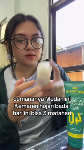 me n my sunscreen + airsm jacket  against 3 matahari Medan ☀️☀️☀️#medan #fyp #fyppppppppppppppppppppppp #fypシ #cuaca 