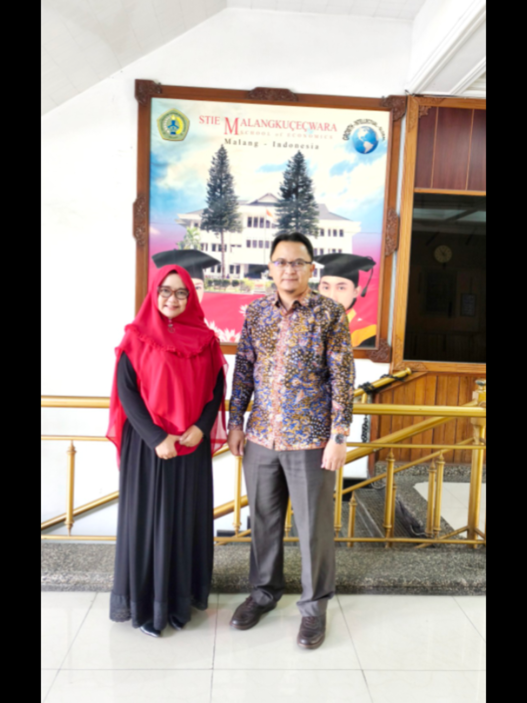 Terima kasih kunjungannya pak  Yudi, pimpinan Bank Syariah Al Hijrah (anak perusahaan Koperasi Agro Niaga Jabung) yang akan melakukan rekrutmen untuk beberapa posisi khusus bagi alumni STIE Malangkucecwara.. Terima kasih atas kesempatan dan kepercayaannya.  .  #pusatkarirstie #cdcstie #careerdevelopmentcenter #rekrutmen #kerjasama 