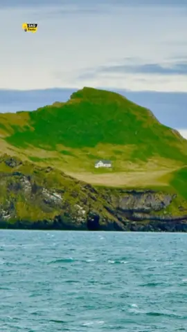 Would You Live Here Alone? 😱🏝️ #facts #urdufacts  #amazingfacts #saqfacts   #DidYouKnow  #knowledgevideo #urdushorts    #interestingfacts #funfacts #viralvideo