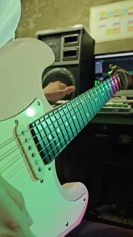 so far so fake - electric guitar cover #fyp #foryou #guitartok #guitarsolo #sofarsofake 