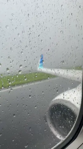 Take off from CGK #garudaindonesia 