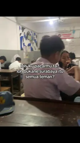 rodok kaget sehh🤭 #fyp #xybca #surabayapunyacerita👌 #surabayasemuateman #ternongamok 