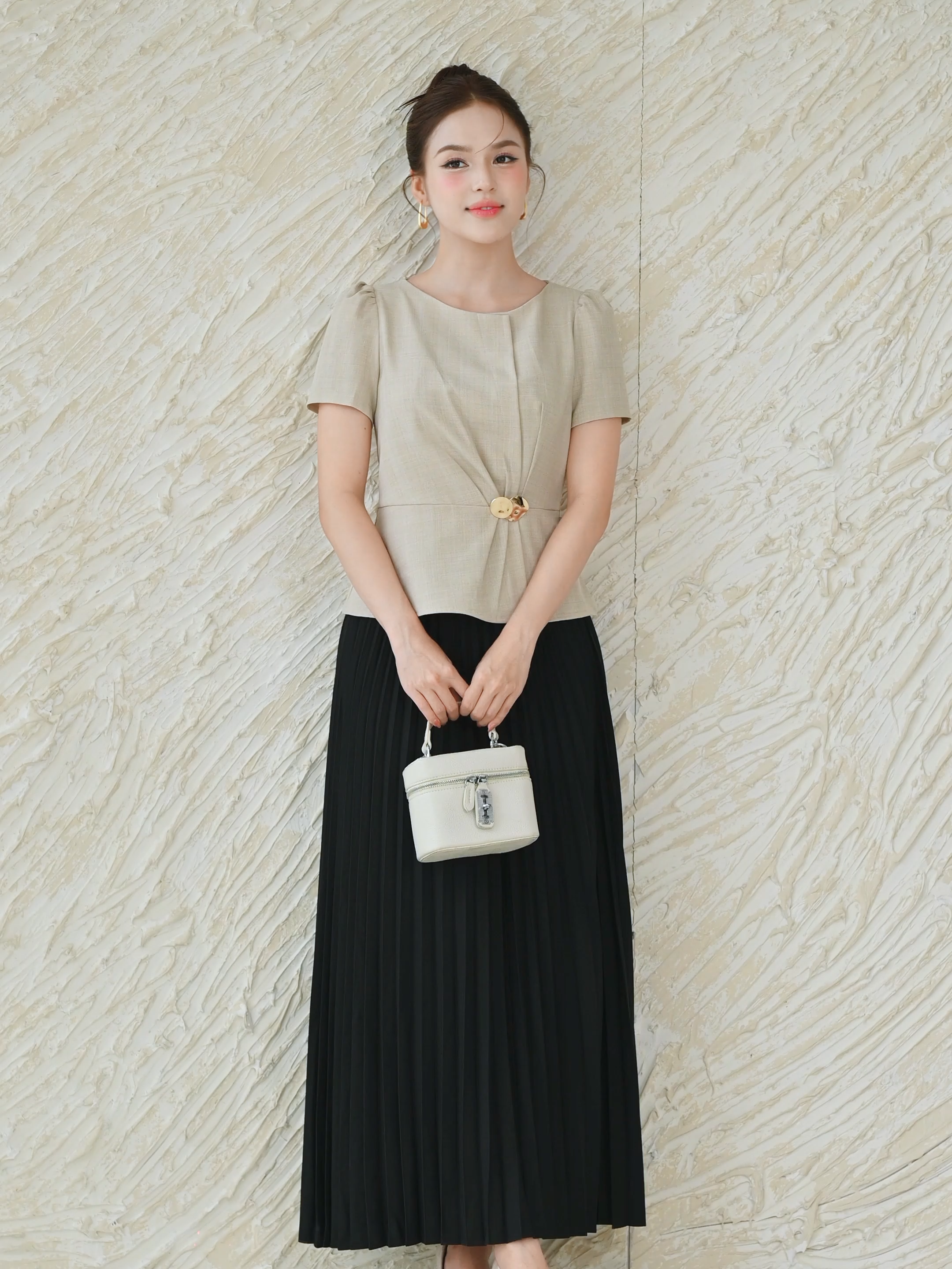 Đây chính là “must-have” trong tủ đồ của nàng yêu phong cách chỉn chu mà vẫn giữ nét nữ tính ✨ #thoitrangcongso #nkfashion #fashion #OOTD #thoitrangcongsonu #