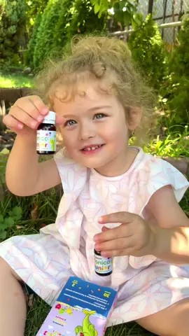 📚✨ Back to School vine cu energie, imunitate și grijă pentru cei mici! 💛 Noi am descoperit kitul perfect de la @Spring Farma  🍇 Smartkid cu Omega-3 și Vitamina D – aromă delicioasă de zmeură 🫧 Gel curățare păr și corp Dermastil – blând cu pielea și părul 💧 Tonico Junior – boost de energie și vitalitate 💌 Folosește codul SCHOOL14 până pe 15 septembrie pentru reducere și transport gratuit la comenzi cu cel puțin 2 dintre produsele din kit. #BackToSchool #SpringFarma #ImunitateCopii #EnergiePentruCeiMici #RecomandareMama