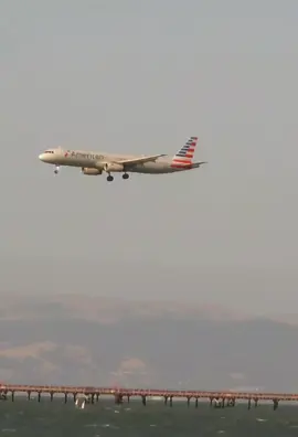 Best Landing Moments At San Francisco International Airport #travelvlog #aeroplane #aviation #aircraft #airforce #ship #life #airplane #travel #aviation #aircraft #airforce #ship #life #airplane #travel #aviation #aircraft 