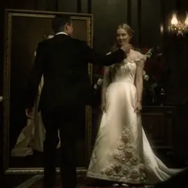 most twisted relationship ever (need s2 desperately!!) #loriaep #flowersintheattictheorigin #flowersintheattic #malcolmfoxworth #corrinefoxworth  