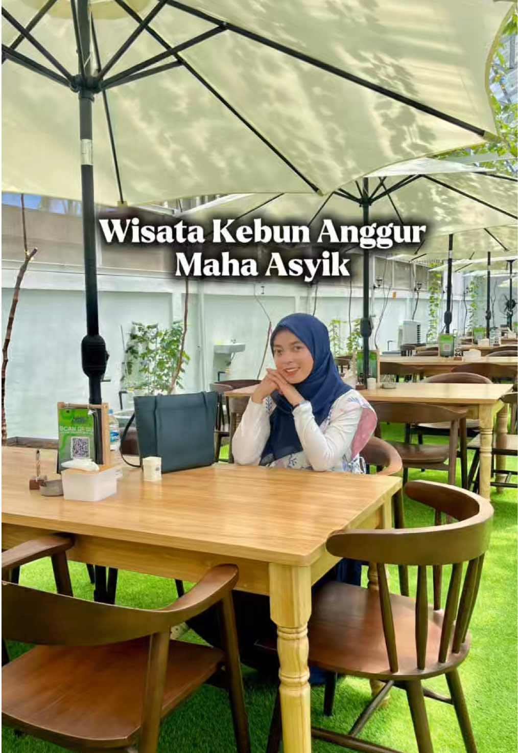Wisata Kebun Anggur Nagori Bosar Simalungun. Tempatnya bagus  #wisatakebunanggurmahaasyik #kebunanggurmahaasyik #wisatakebunanggur #wisatasimalungun #kulinersiantar 