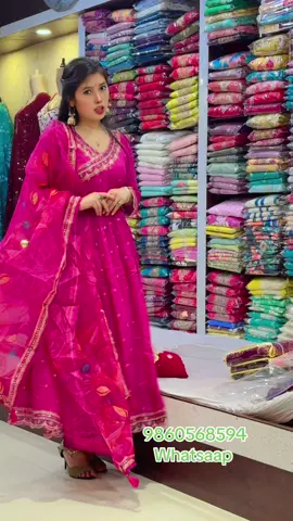 #esfashionhub9860568594 