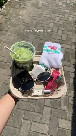everything I need — pilates girl coffee tray essentials ✨🧘🏻‍♀️💗  #fyp #foryou #pilates #pilateslovers #pilatesgirl #coffeetray #thatgirl #pilatestiktok 