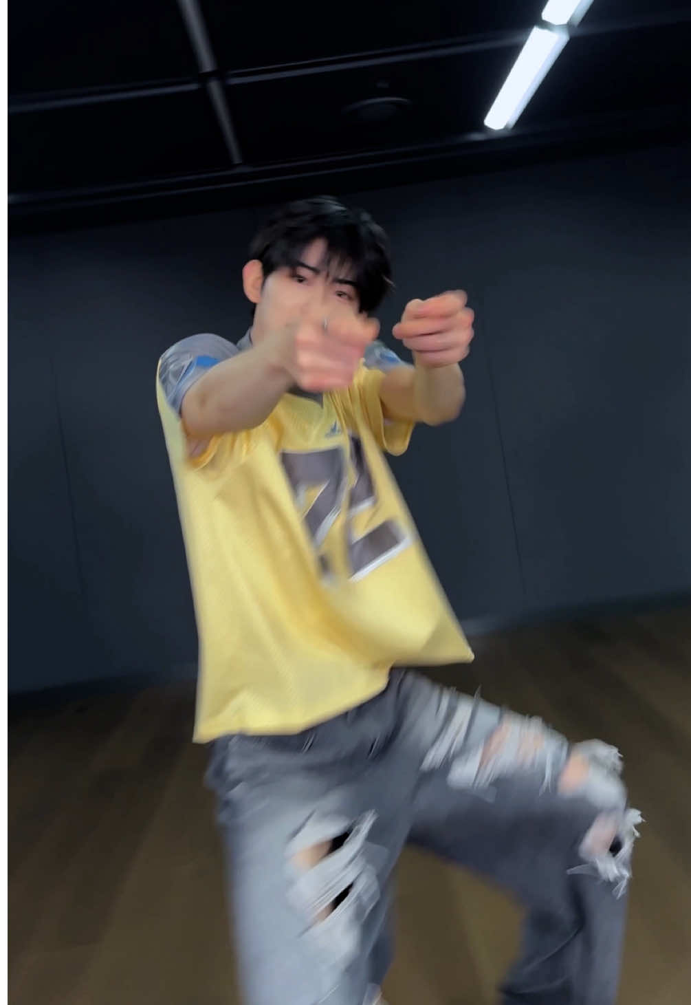 HEYDAY 🔥 #민제 #Minje #KickFlip #킥플립 #Kick_Off