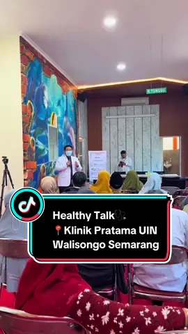 Hai Sobat KSH🫶🏻 🗣️🩺Healthy Talk bersama dr. Wisnu Yudho Hutomo, Sp. PD membahas tentang Menjaga Pola Hidup Sehat Sebagai Penyandang Penyakit Diabetes 📍Klinik Pratama UIN Walisongo Semarang ⚠️Untuk Sobat KSH yang ingin berkonsultasi lebih detail dan personal bersama Dokter Spesialis Penyakit Dalam dr. Yudho, bisa banget lho! Silahkan melakukan pendaftaran pada nomor yang tersedia dibawah ini Terima kasih untuk Sobat KSH yang telah berpartisipasi dalam event ini, sampai jumpa di event kami selanjutnya yaa👋🏻 Salam Keluarga Sehat💙 ————————— Informasi Lebih Lanjut & Pendaftaran: 📱WA Admisi: 0823-3268-9622 📱WA Humas: 0858-9066-1111 📞IGD : 0823-3268-9587 🚨Ambulance: 089-8099-1111 ————————— RS Keluarga Sehat III Semarang Jl. Puri Anjasmoro No.G1 / 28 Kota Semarang ————————— 🔥Yuk, Follow & Support Kami di Media Sosial : Facebook : Rumah Sakit Kshsemarang IG : rskeluargasehat_semarang TikTok : rskeluargasehat_semarang YouTube : RS Keluarga Sehat III Semarang ————————— Digital Health For Patient Safety #HealthyTalk #TalkshowKesehatan #Diabetes #HidupSehat #KSH #RSKeluargaSehatIIISemarang #FYP
