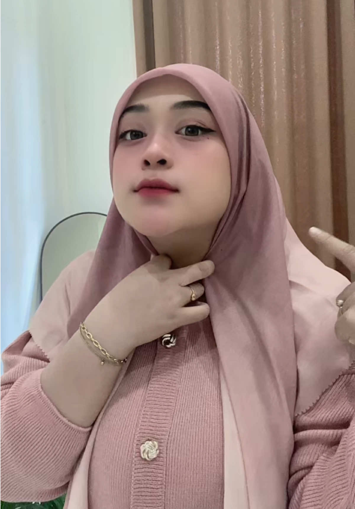 Auto langsung pake, sangking penasarannya belum cuci belum setrika🤩