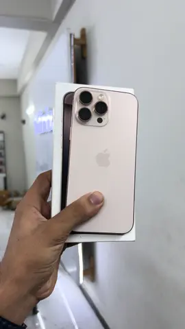 IP 16 Pro Max 256Gb Jv Bh 100% only 215,000❤️16 pro max walo deal nhi milna wali aai 👍#forupage #deal #grow #viral #madina 