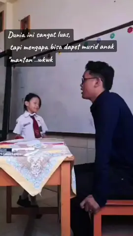Caranya bercerita sama dengannya.. #guru #gurumuda #fyp #virgoun #wkwkwk 
