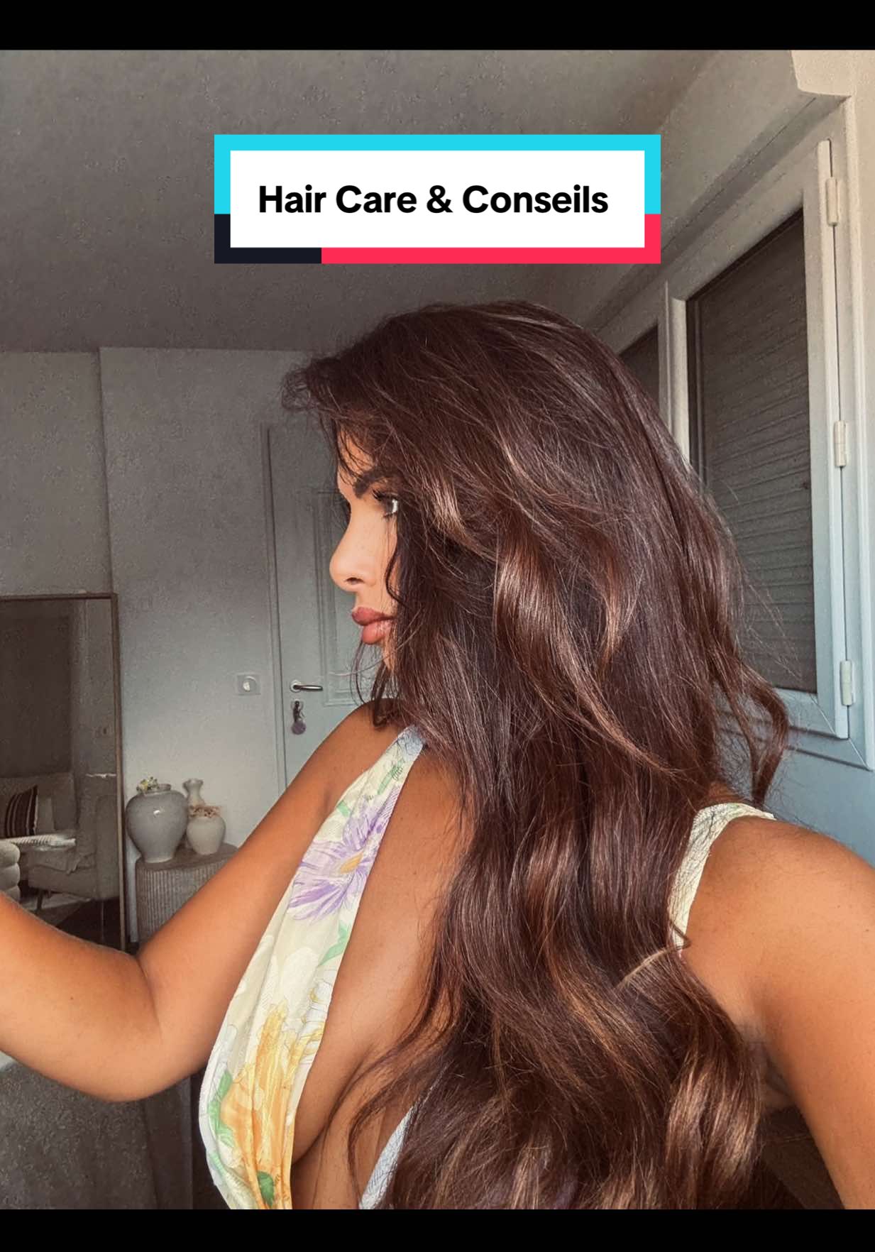 2025 on arrête d’être dans le déni et on avance !!!  Pour mon courage j’utilise :  Spray anti frisottis @amika  Brosse @Olivia Garden Europe chez @Bleu Libellule  Lisseur @ghdfrance platinium  Sérum n7 @Olaplex France  * produits offerts / publicité 