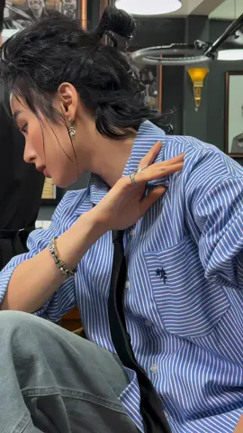 Nhận được lời mời livestream Độc Quyền thương hiệu MEDICUBE @medicube Việt Nam nên tối nay 12/07 lúc 19g- 21g (chỉ vỏn vẹn 2 tiếng) nên cả nhà nhanh tay đăng ký sự kiện live để không bỏ lỡ cơ hội săn máy di tinh chất, toner pad, kem dưỡng, mặt nạ siêu hot nổi tiếng đến từ Hàn Quốc là thương hiệu Medicube sẽ có deal độc quyền cực hời từ thương hiệu. See you guys tonight 😘💖 #medicube #medicubevietnam #AngelaPhuongTrinh #ExclusiveLivestream #VIPLivestream ✨ Makeup: @Khuong Tran 💇🏻‍♂️ Hairstyle @𝐕ũ 𝐇𝐨à𝐧𝐠 𝐏𝐡𝐢 