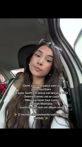 Só faltou 1D… #taylorswift #foryoupage #demilovato #jhonasbrothers #hannahmontana 