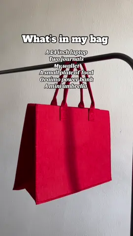 Can testify to this, as I infact take all these to work😌 Name a better bag, we’re waiting👀 Weekend bag is available for preorder  N13,000 #BagLover #lagosstyle #everydaytote #workbagessentials #aesthetictotebag #shopsmalllagos #functionalfashion #OvernightBag #lagosstyle 