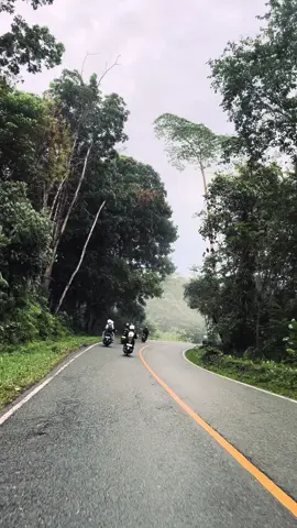bukit soeharto after rain🤩 #afterrain #hujan #foryou #fyp #samarinda #fouryoupage 