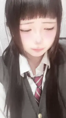 このままいったら前髪アシメとかやりはじめそうでこわい #fyp #オン眉 