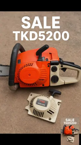 #เลือยยนต์ #ข้อดีและคุณสมบัติที่น่าซื้อ 	1.	กำลังเครื่องแรง – รุ่น TKD5200 ใช้เครื่องยนต์เบนซินกำลังสูง เหมาะกับการตัดไม้ทั้งขนาดเล็กและกลาง 	2.	ใช้งานหลากหลาย – ตัดไม้ทำฟืน, ตัดแต่งกิ่ง, ตัดไม้สร้างบ้าน หรือใช้ในงานสวนก็ทำได้ 	3.	โครงสร้างแข็งแรง – ตัวเครื่องและโครงสร้างทำจากวัสดุทนทาน ใช้งานกลางแจ้งได้สบาย 	4.	ออกแบบให้จับถนัดมือ – ด้ามจับยางกันลื่น ลดการสั่น สตาร์ทง่าย 	5.	ซ่อมง่ายและมีอะไหล่ทั่วไป – รุ่นนี้หาอะไหล่ได้ง่าย และค่าซ่อมไม่สูง 	6.	ประหยัดน้ำมันเมื่อเทียบกับกำลังเครื่อง – เหมาะสำหรับงานต่อเนื่องหลายชั่วโมง#เทรนด์วันนี้tiktok 