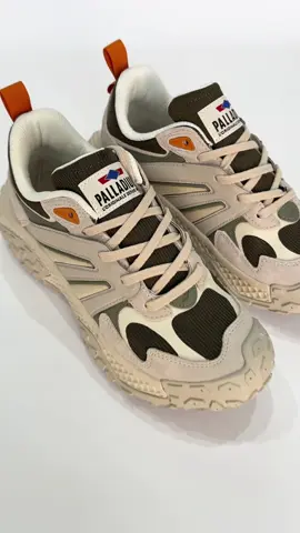 🔥 OFFBOUND FLAME MIX — urban style with outdoor spirit. Retro 70s colors, premium materials, and all-day comfort for your city adventures. 👟 OFFBOUND FLAME MIX GREY/OLIVE NIGHT 📍 Shop now at Mall of Arabia, 6 October city | Senzo mall, Hurghada or 🌐palladiumegypt.com