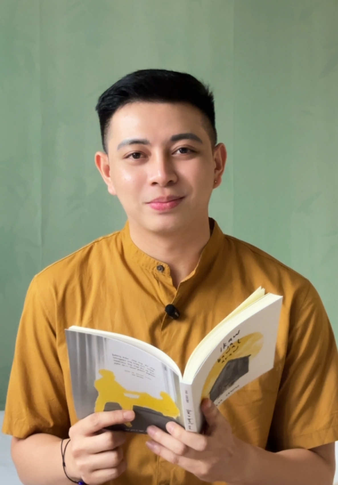 tagpo, pahina 157, ikaw sa bawat araw ☀️ #mgatalaattula #roncanimoph #ikawsabawataraw #poetsoftiktok @Mga Tala at Tula #BookTok 