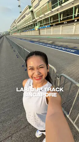 Jujur SERU BANGET! Lari di F1 Track Singapore tuhhh… MAO LAGIIII, kalau kalian ke singapore wajib masukan ini ke itinerary!  #F1 #runtok #formulaone #Running #SingaporeGP #run #SG #fyp #fyppppppppppppppppppppppp 