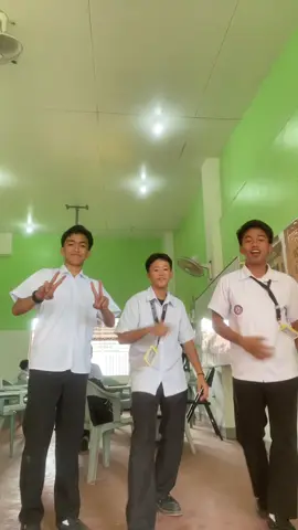 @jed@inyoy naa napud mi sa inyong fyp#foryoupageeeee#classmate#trio#sounds#tungtungsahursong