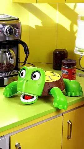 Stress - Relieving Turtle Coaster – Press to get a shocked turtle figure! 🎁🖋️#DeskDecor #foryou #fyp #tiktok #tiktokshop 