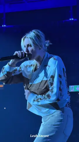 Numb by @Linkin Park live in Frankfurt Night 2🩵 @Mike Shinoda  @colin_brittain  #linkinpark #concert #linkinparklive #foryou #live 