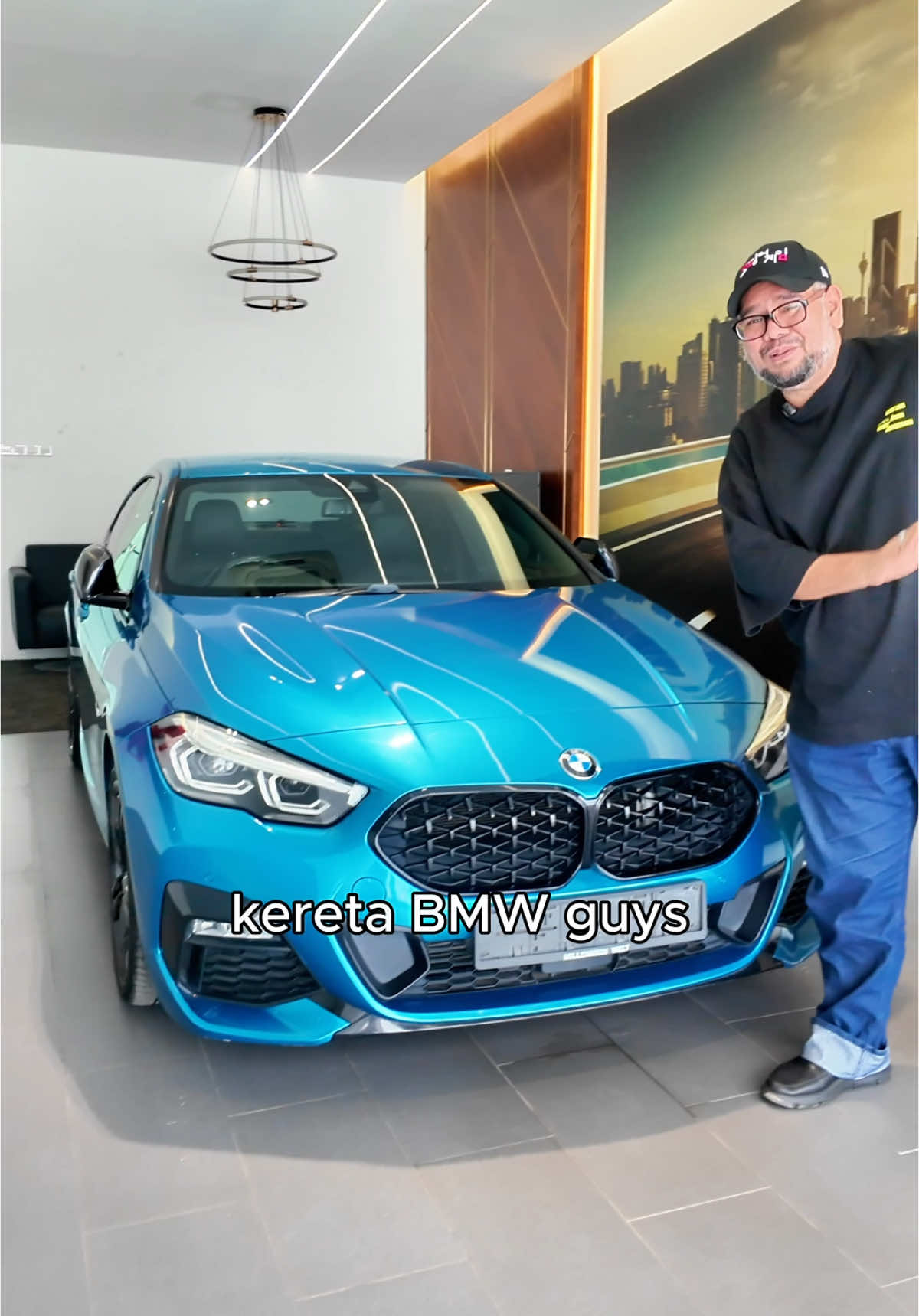 16/8/2025 8pm kita jumpa pada hari Sabtu ini. #xox #cikgushaarixox #live #birthday #giveaway #bmw #hadiah #rezeki 