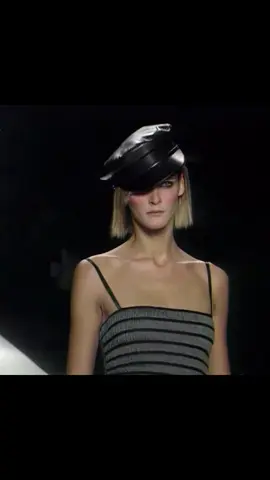 #carmenkass for #celine fw 2001|| #horsewalk #SuperModel 