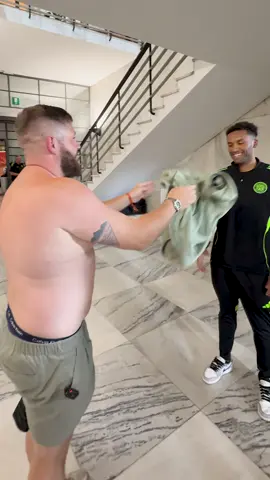 How I Swapped Shirts With a Footballer 👕  #football #Soccer 