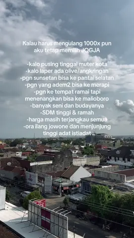 Buat mimin yang sdh merasakan merantau di Bali, yang gak jauh beda dari Jogja.. tapi kalo disuruh milih berulang kali, hanya Jogja tempatku pulang❤️✨ #jogja24jam #jogja #fyp #mubengjogja #jogjaistimewa 