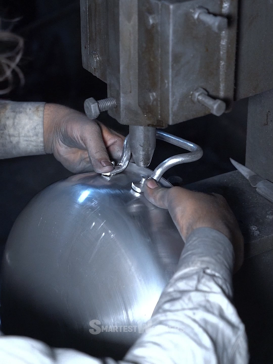 How Steel Deep Frying Pans Are Made: Inside the Factory Process