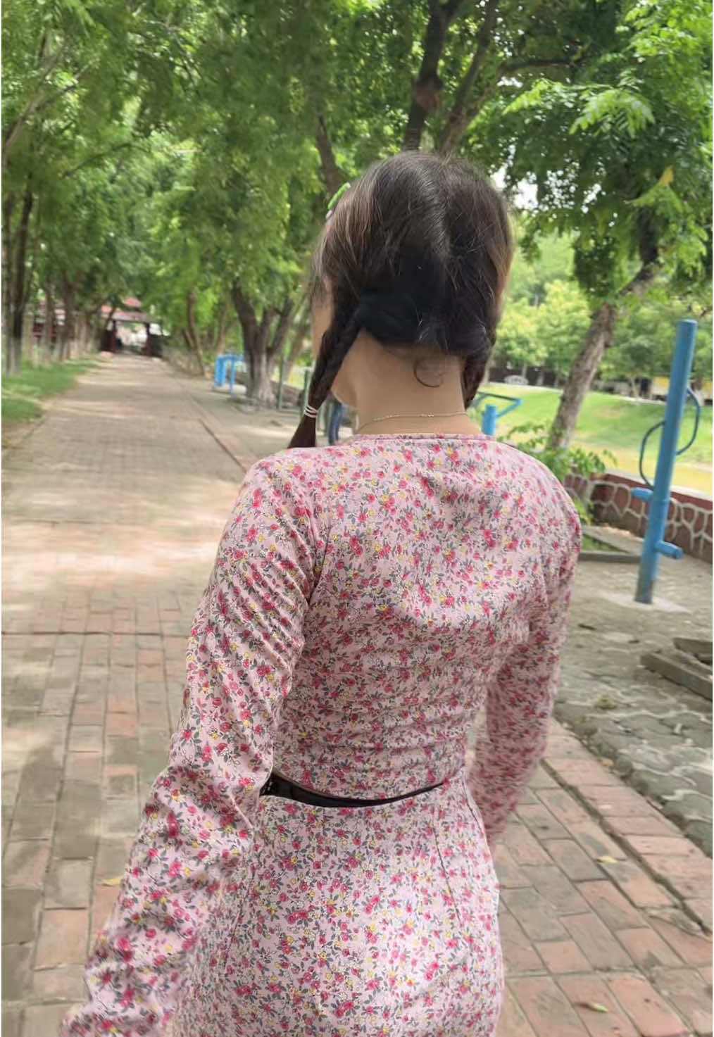 ဘာမမလဲ 😝#ရတနာပုံတက္ကသိုလ် 