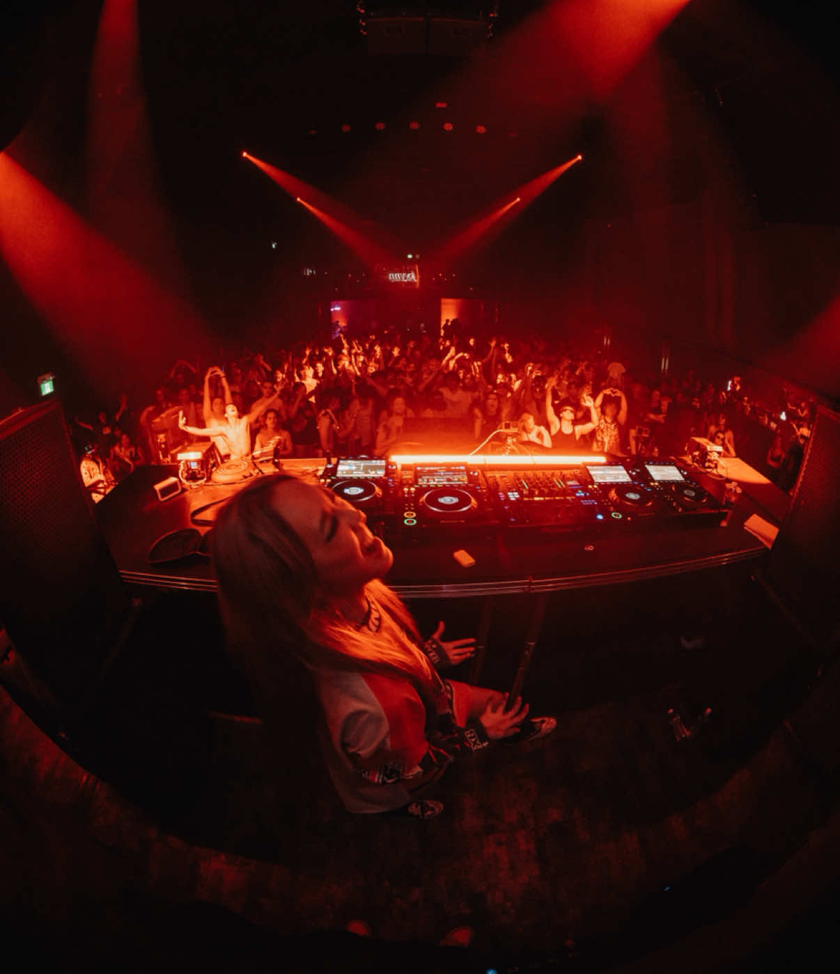 DEBUT IN CANADA AND EDMONTON WAS ON FIREEEE ❤️‍🔥 Best energy, best people, best vibes 🥰 #hardtechno #techno #dj #rave 