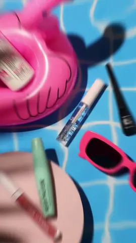 Sun’s out, vibes up, glow on. ☀️✨
 Stay bright, stay wild, stay you… ALWAYS! 💖
 
 #wetnwild #wetnwildmakeup #wetnwildeu  